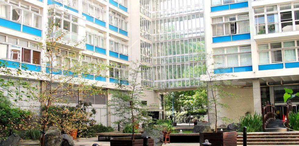 			NEW INSTRUCTION , 2 Bedroom, 1 bath, 1 reception Apartment			 Metro Central Heights, Newington Causeway, Elephant & Castle